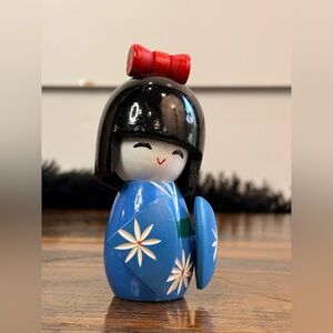 Japanese Kokeshi Doll Blue Kimono Red Bow Wooden Decor
